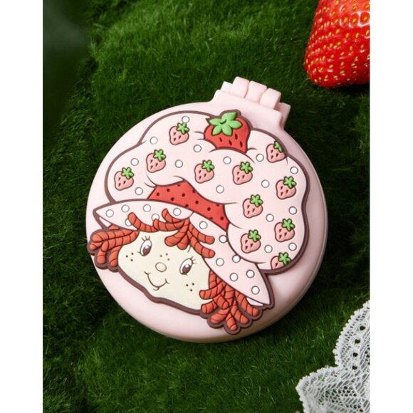 Strawberry Shortcake Compact Mirror Cute Foldable Makeup Mirror Travel Accessory - Picture 4 of 4